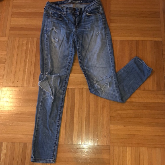 American eagle ripped jeans - Picture 1 of 4